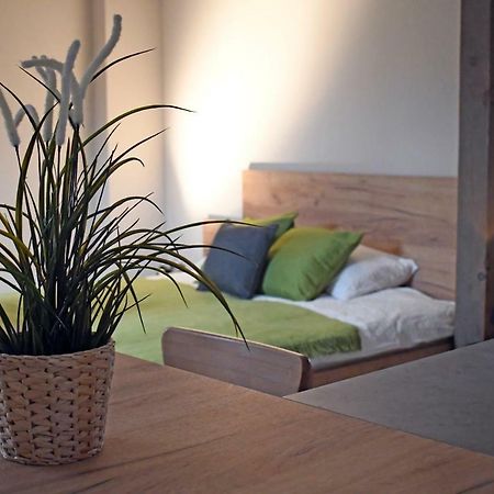 Vatus Apartmanhaz Vác Exterior photo