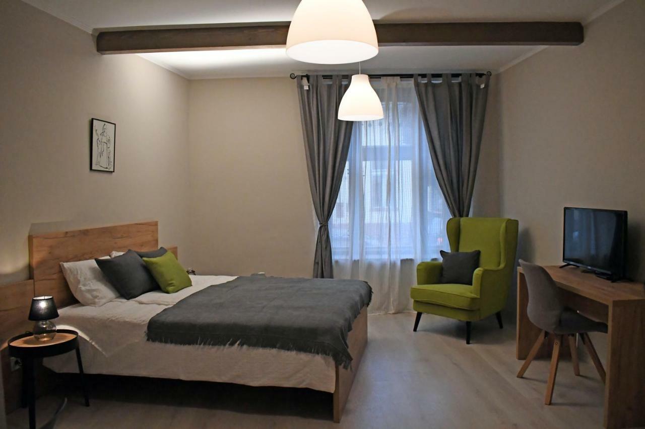 Vatus Apartmanhaz Vác Exterior photo